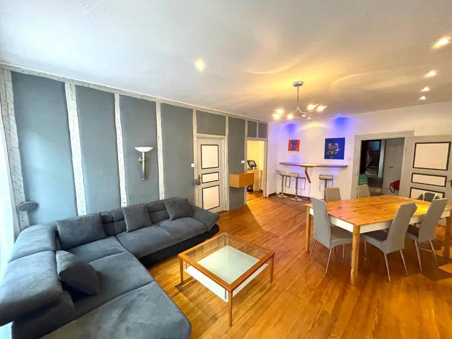 Spacious In The Heart Of The Center *